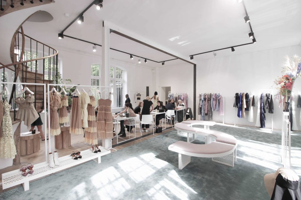 Location showroom galerie Marais paris Fashion Week