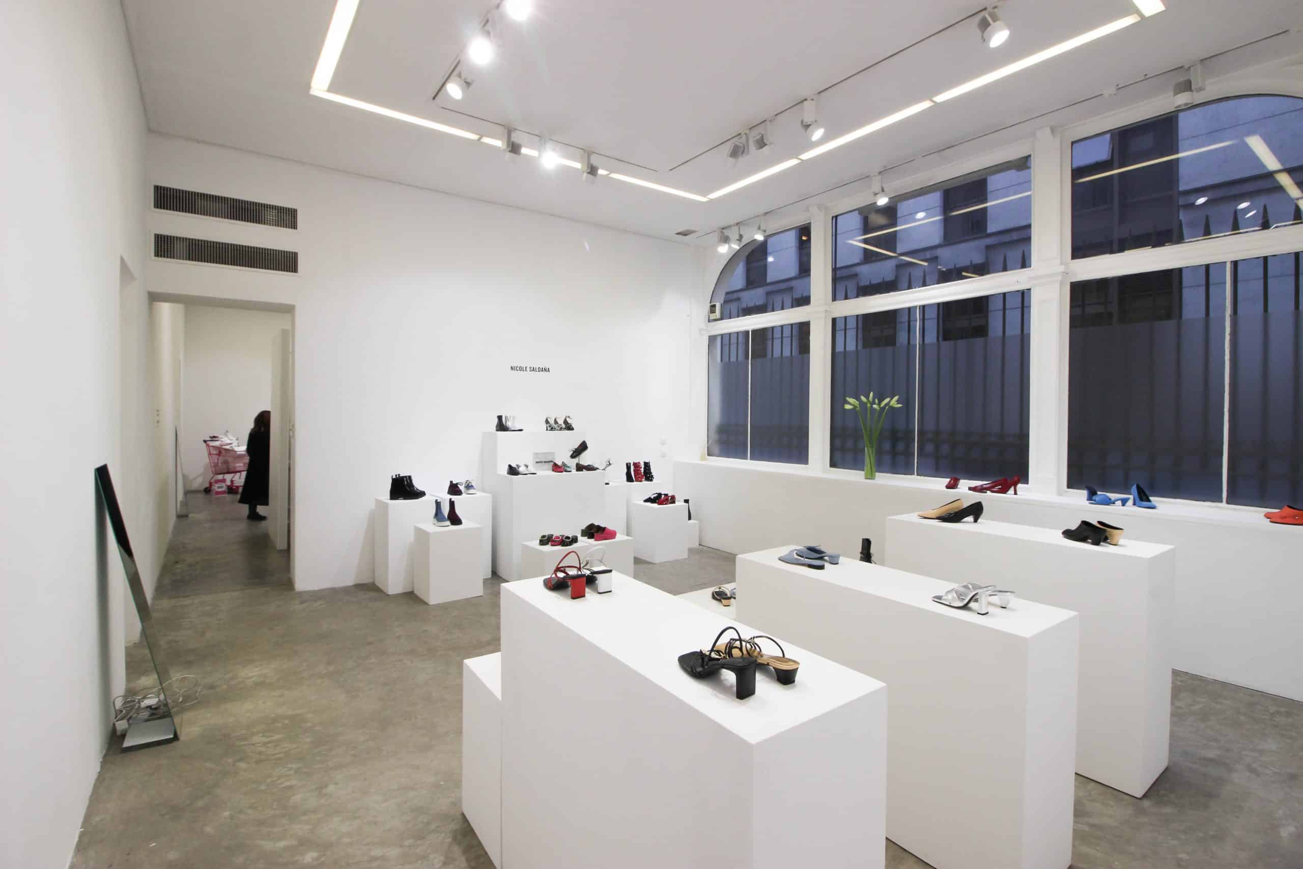 showroom fashion week Paris marais