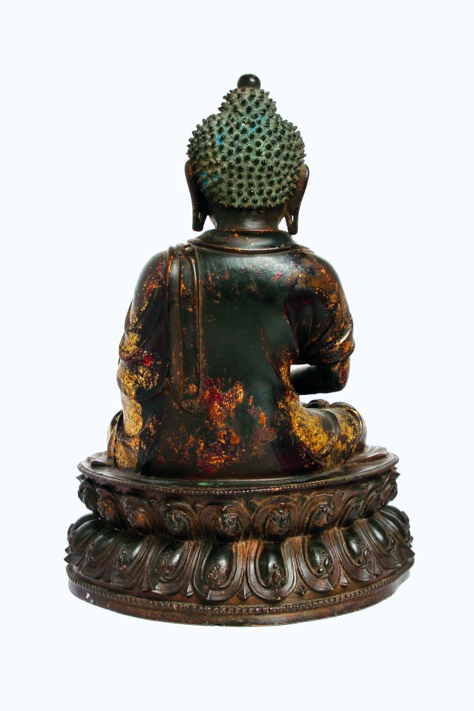 buddha amitabha statuette