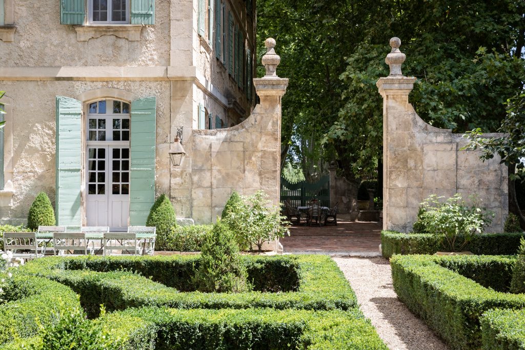 domaine-de-chalamon-saint-rémy-de-provence-bastide-provence-jardin